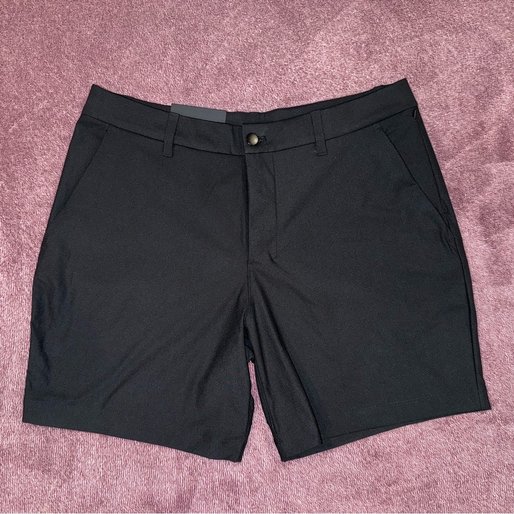 Lululemon ABC Classic Fit Shorts Size 34 7” Inseam Black